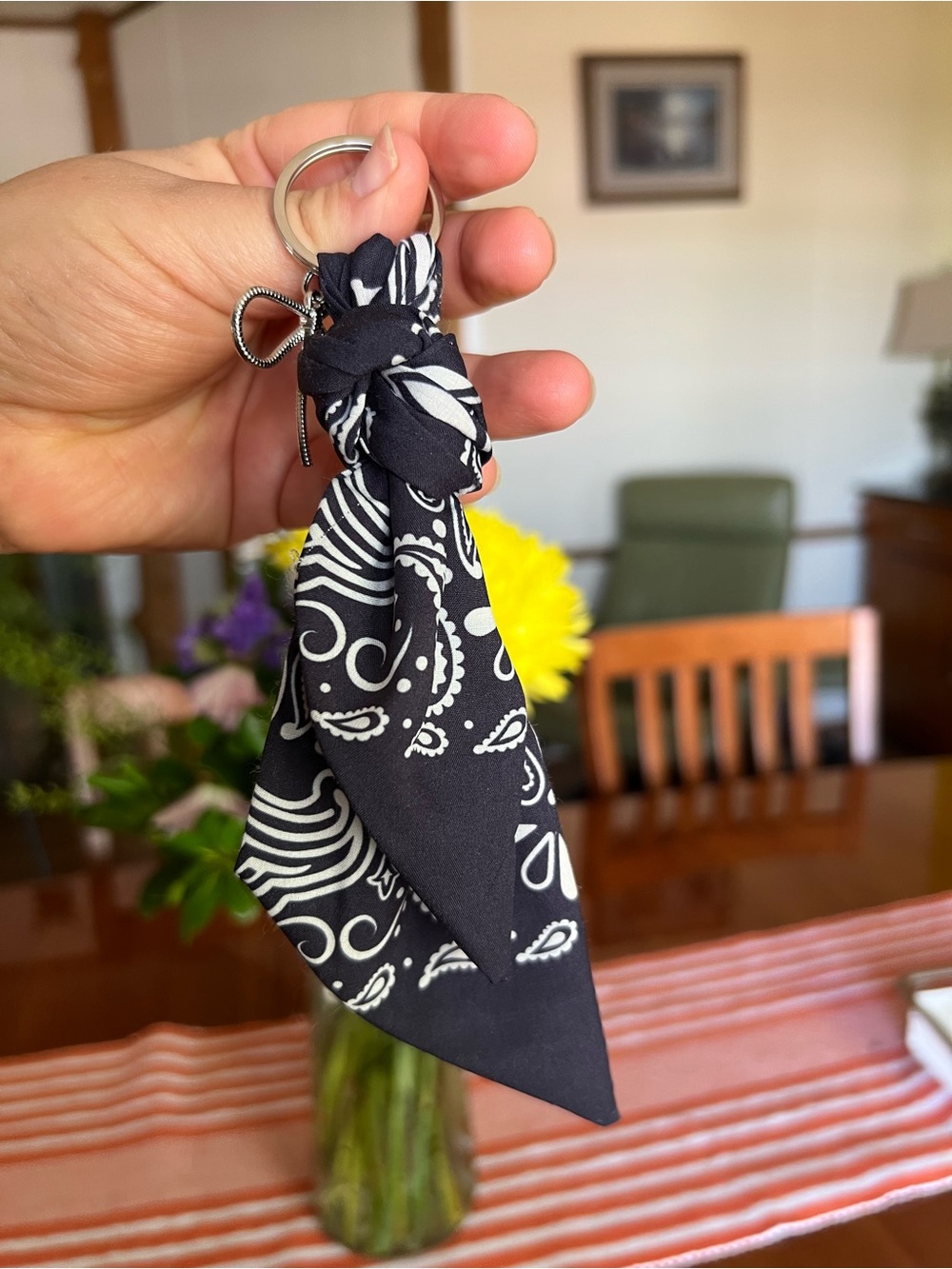 Keychain Silver Hardware - Picture 3 of 6